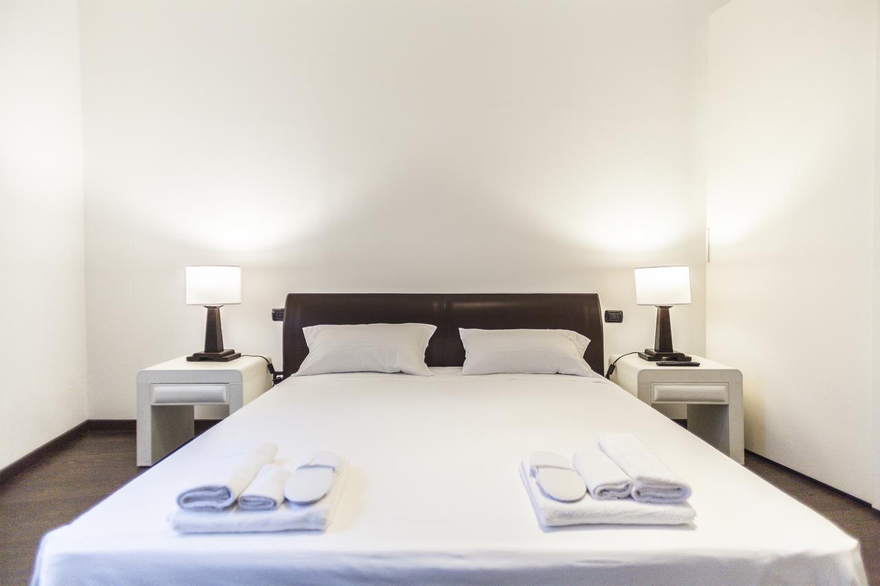 Hemeras Boutique Homes - Design Apartments In Milan Center エクステリア 写真